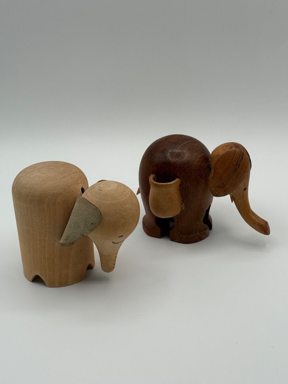 Vintage Wooden Elephant Figurines Pair Swinging Head Leather Ears 3.5"